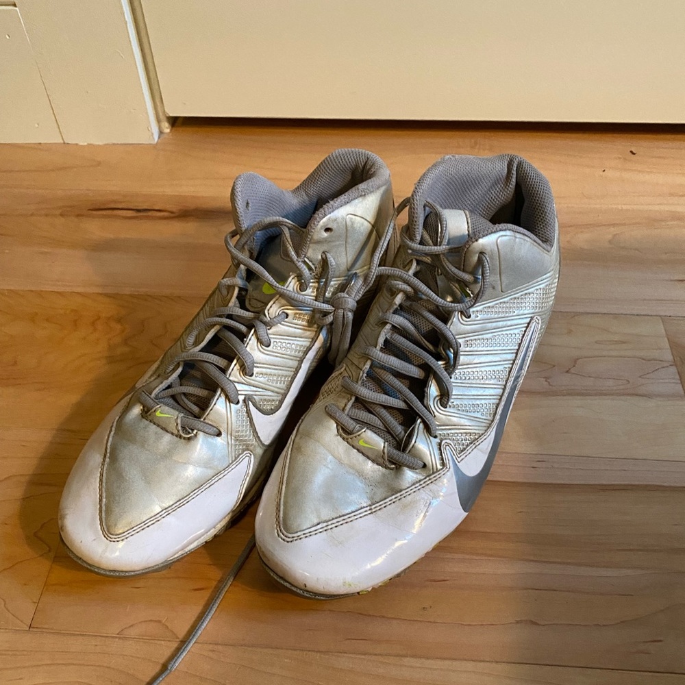 Nike size 11 Lax cleats